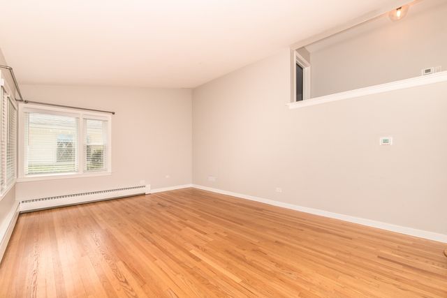112 N Broadway Avenue, Park Ridge, IL 60068