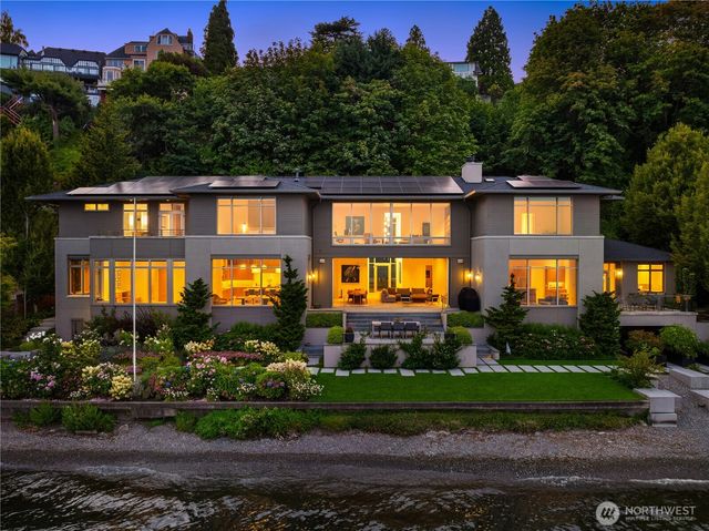 4911 NE Laurelcrest Lane, Seattle, WA 98105