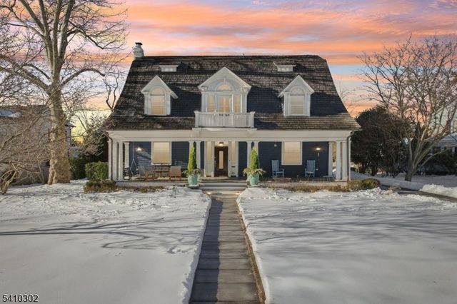 23 Stoneleigh Park, Westfield Town, NJ 07090