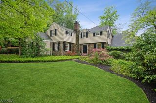 75 Countryside Dr, Berkeley Heights Twp., NJ 07901
