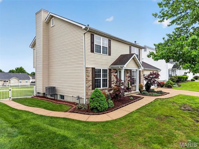 1170 Sunny Ridge Drive, O'fallon, MO 63366