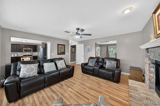 1170 Sunny Ridge Drive, O'fallon, MO 63366