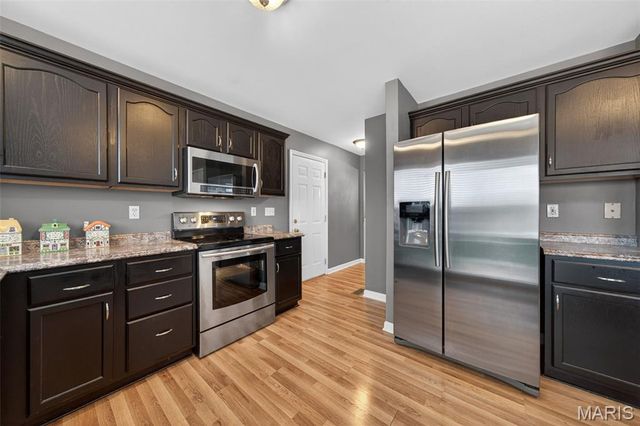 1170 Sunny Ridge Drive, O'fallon, MO 63366