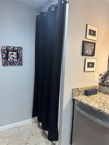 8601 Park Lane 732, Dallas, TX 75231
