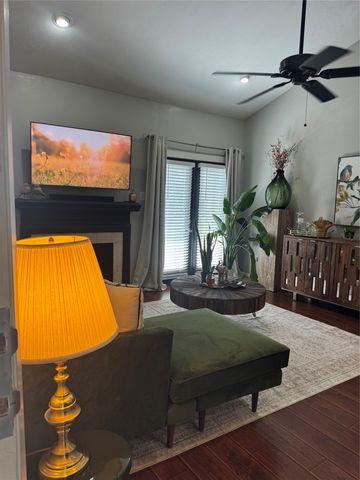 8601 Park Lane 732, Dallas, TX 75231