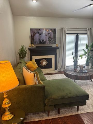 8601 Park Lane 732, Dallas, TX 75231