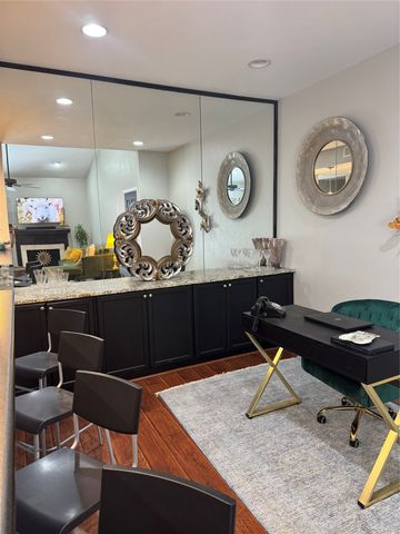 8601 Park Lane 732, Dallas, TX 75231