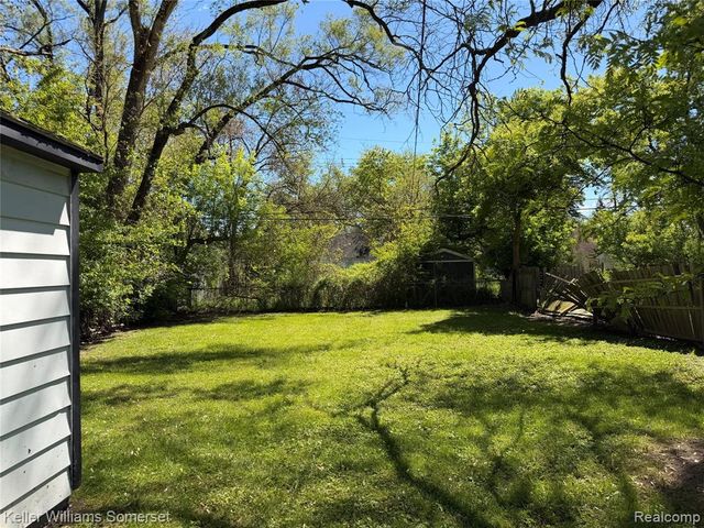 17344 Salem Street, Detroit, MI 48219