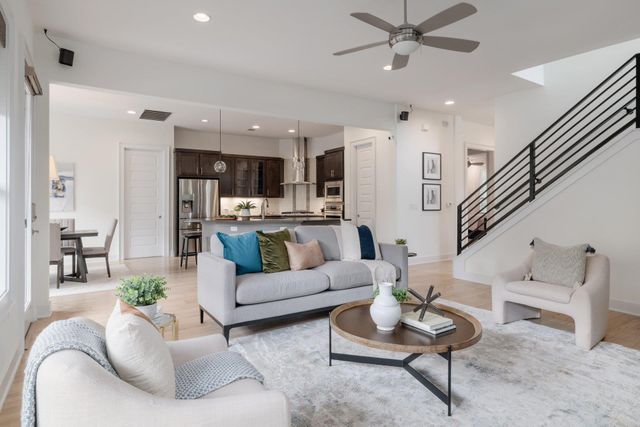 701 Josephine ST, Austin, TX 78704