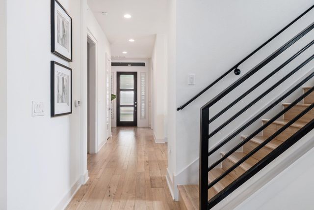 701 Josephine ST, Austin, TX 78704