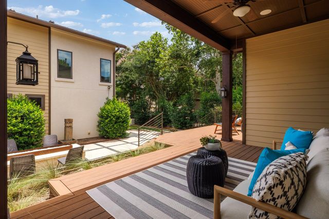 701 Josephine ST, Austin, TX 78704