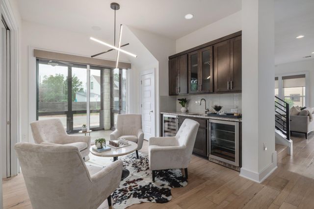 701 Josephine ST, Austin, TX 78704