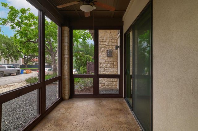 701 Josephine ST, Austin, TX 78704