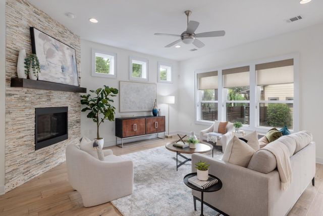 701 Josephine ST, Austin, TX 78704