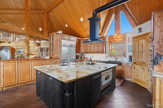 3929 Timber Green Court, Howell, MI 48843
