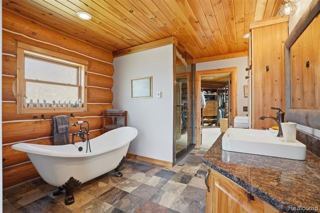 3929 Timber Green Court, Howell, MI 48843