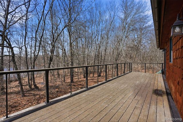 3929 Timber Green Court, Howell, MI 48843