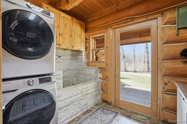 3929 Timber Green Court, Howell, MI 48843