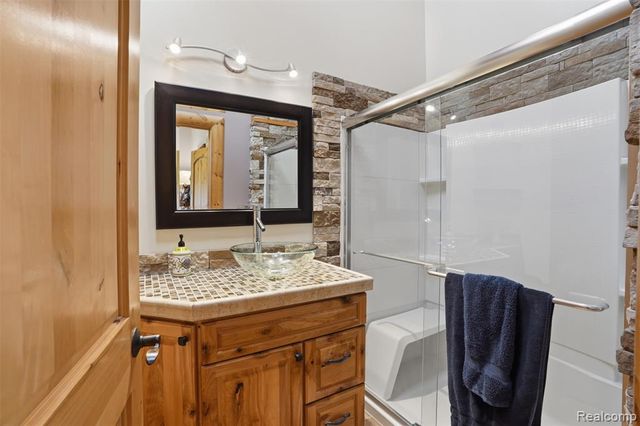 3929 Timber Green Court, Howell, MI 48843