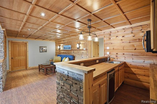 3929 Timber Green Court, Howell, MI 48843