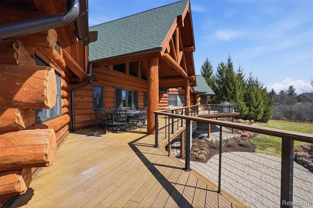 3929 Timber Green Court, Howell, MI 48843