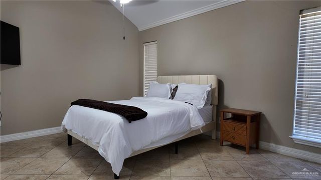 1809 Highland Park Avenue, Mission, TX 78572