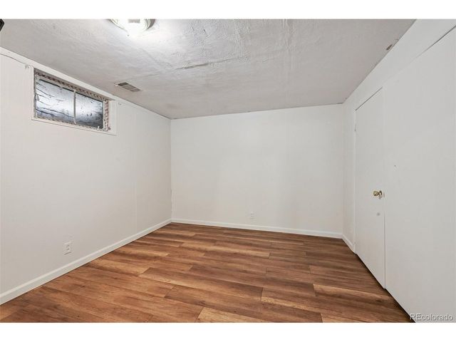 2580 Valley View Dr, Denver, CO 80221