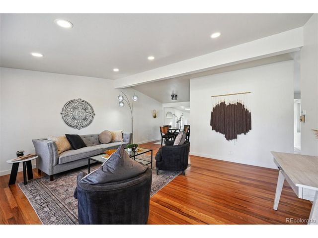 2580 Valley View Dr, Denver, CO 80221