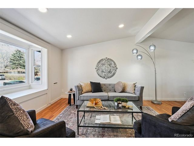 2580 Valley View Dr, Denver, CO 80221