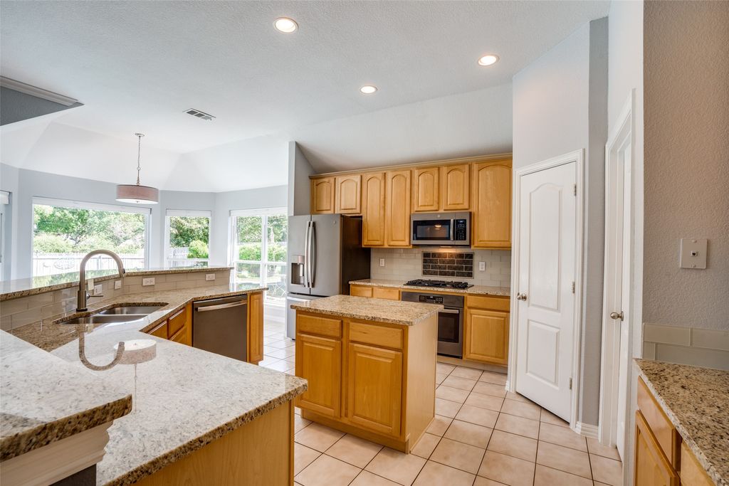 3518 Heatherbrook Drive Jeff Abaté