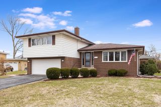 16551 Elm Court, South Holland, IL 60473
