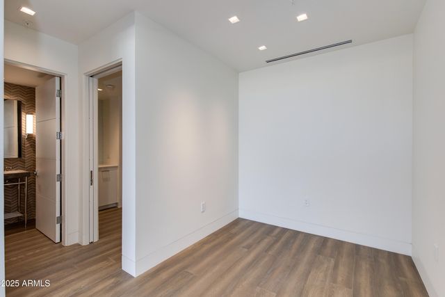 6587 N PALMERAIE Boulevard 2011, Phoenix, AZ 85001