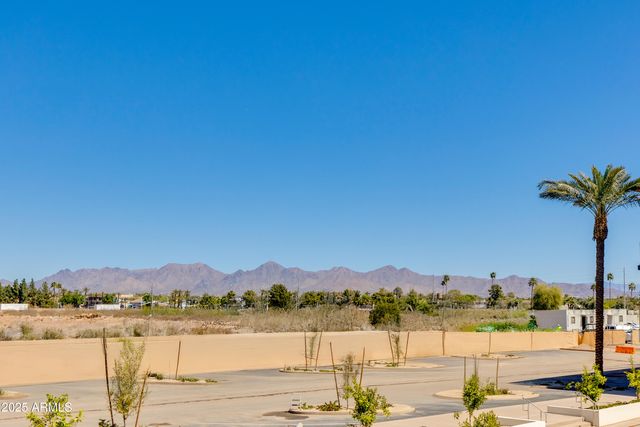 6587 N PALMERAIE Boulevard 2011, Phoenix, AZ 85001