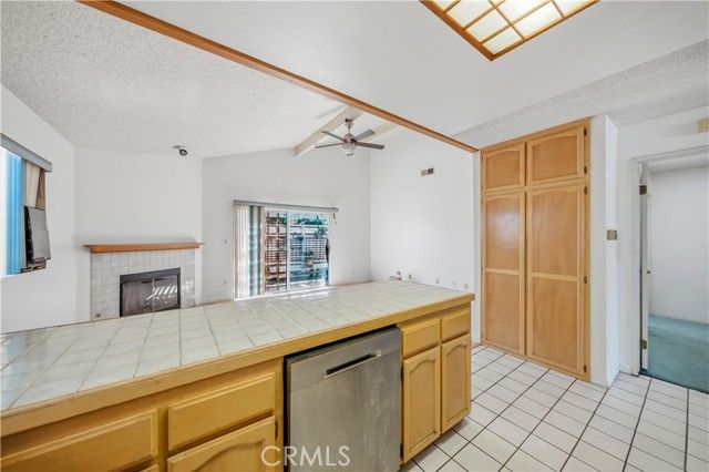 40 W Zane Street, Long Beach, CA 90805