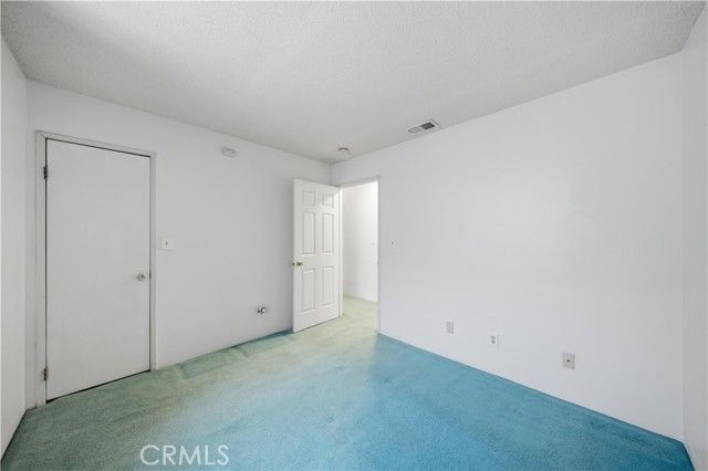 40 W Zane Street, Long Beach, CA 90805