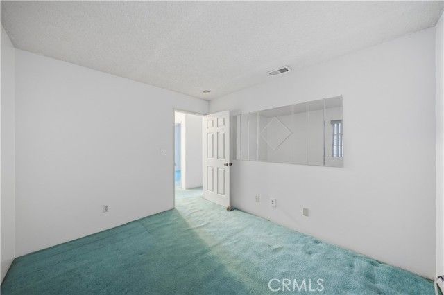 40 W Zane Street, Long Beach, CA 90805