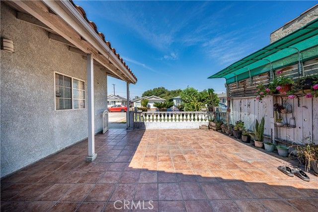 40 W Zane Street, Long Beach, CA 90805