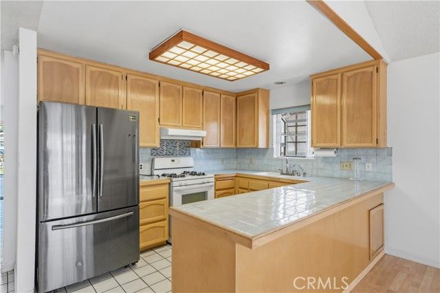 40 W Zane Street, Long Beach, CA 90805