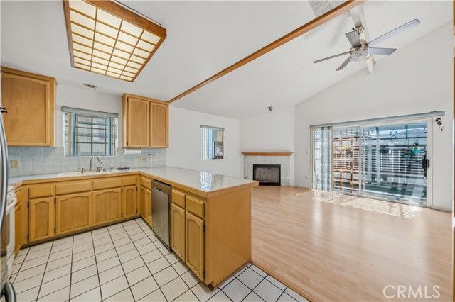 40 W Zane Street, Long Beach, CA 90805