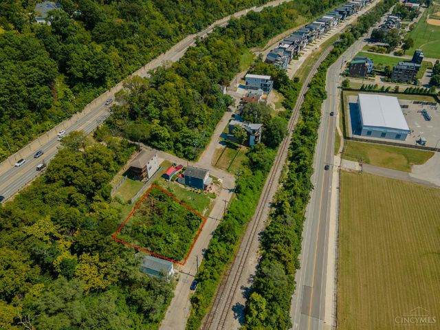2808 Hoff Avenue, Cincinnati, OH 45226