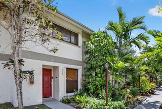 3072 S Oakland Forest Drive 406, Oakland Park, FL 33309
