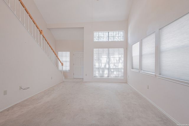 1262 BLUFF CREEK CIR, New Braunfels, TX 78130
