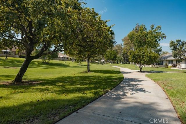 39 S Dogwood S, Irvine, CA 92612