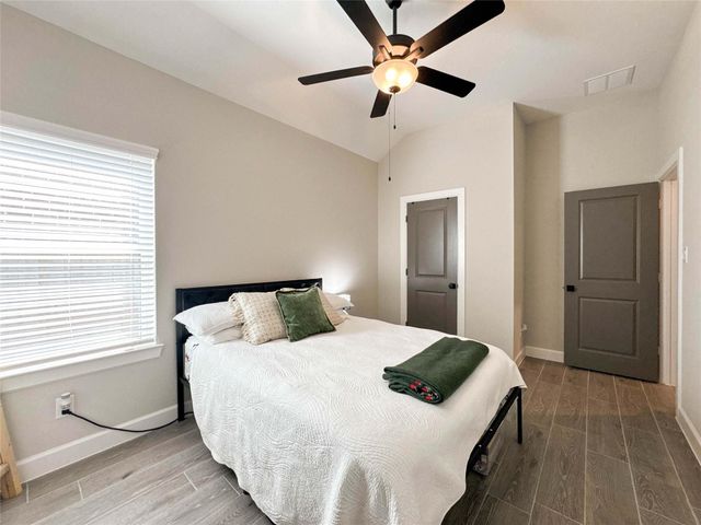 9718 Starry Night Lane, Manvel, TX 77578