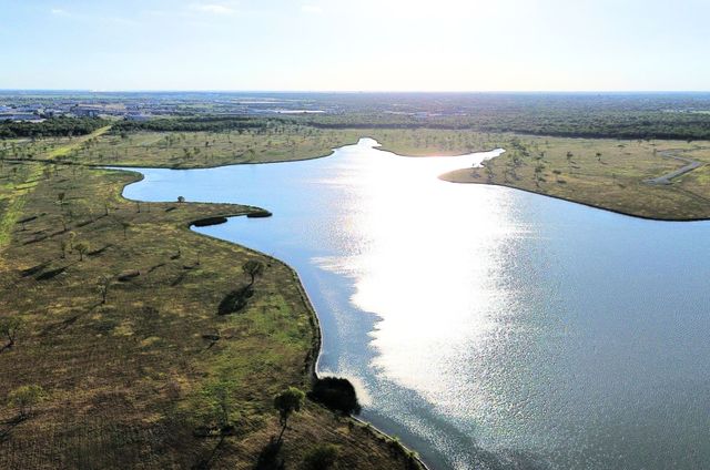 3.350 Acres Lot 212 Waterfront Club Dr, Corsicana, TX 75110