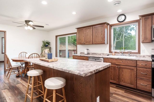 2137 W Creedy Road, Beloit, WI 53511