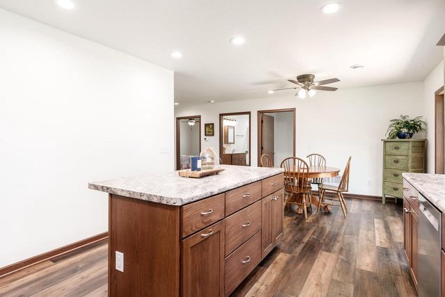 2137 W Creedy Road, Beloit, WI 53511