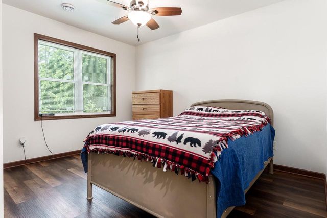 2137 W Creedy Road, Beloit, WI 53511