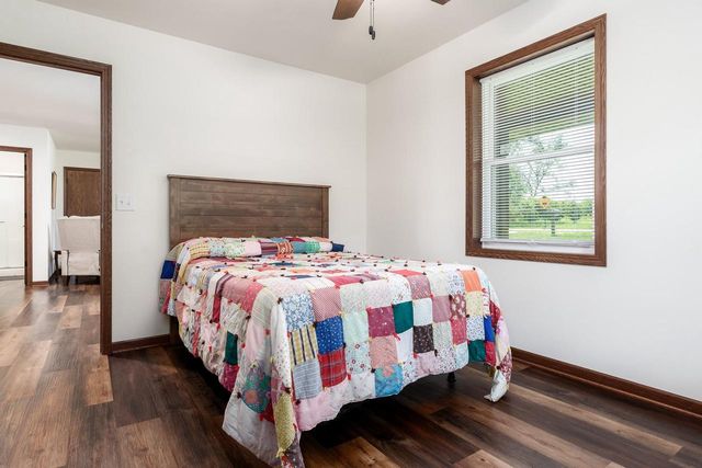 2137 W Creedy Road, Beloit, WI 53511