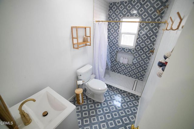 145 147 Hollywood Avenue, Oxnard, CA 93035